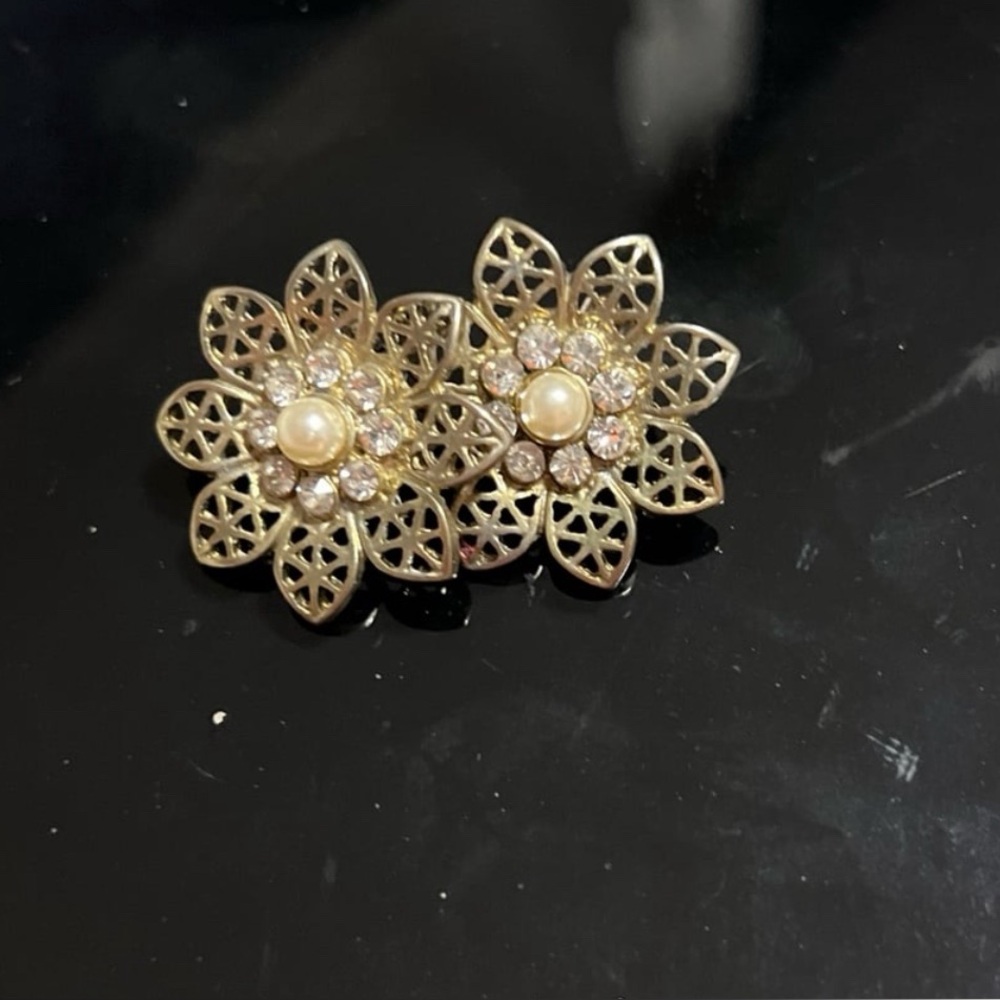 chunky flower earrings